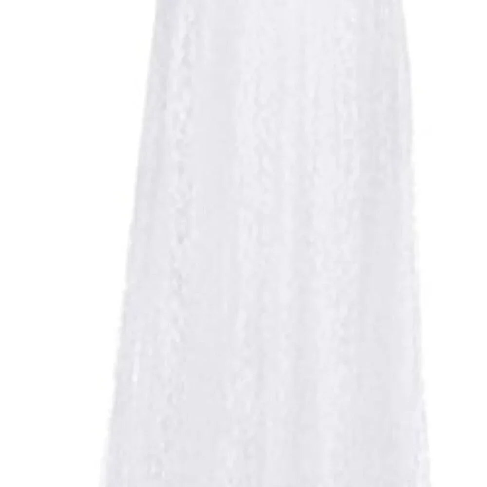 🤍 White Lace Off Shoulder Maternity Gown | Size XXL | NWT - Picture 4 of 6